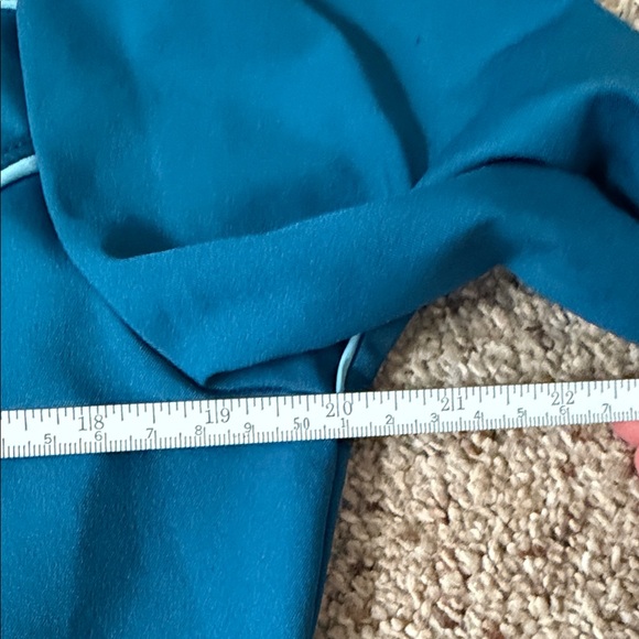 Nike Women's Blue Jacket - Picture 6 of 9